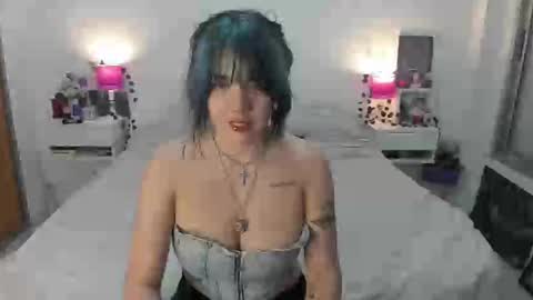 Lena online show from November 2025 02:33:01 AM