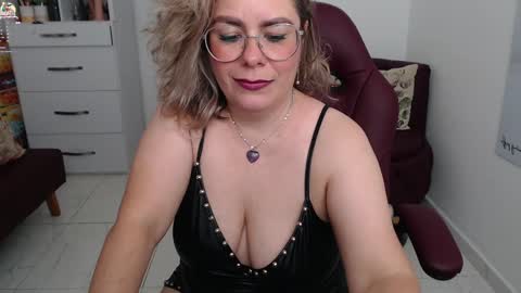 Diva online show from January 2025 12:05:02 AM