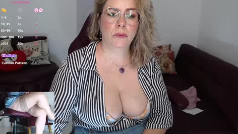 Diva online show from January 2025 01:39:02 AM