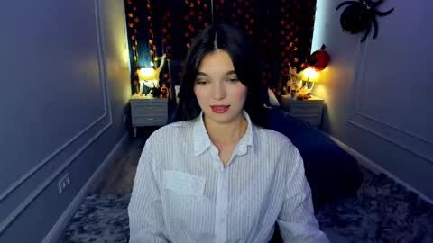 Hannah online show from October 2025 05:28:02 AM