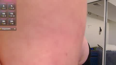 Snapshot of dixie_comanche chatting on October 2025 01:57:01 AM dixie_comanche online show from October 2025 01:57:01 AM