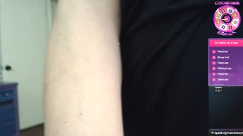 Snapshot of dixie_comanche chatting on October 2025 05:05:01 AM dixie_comanche online show from October 2025 05:05:01 AM