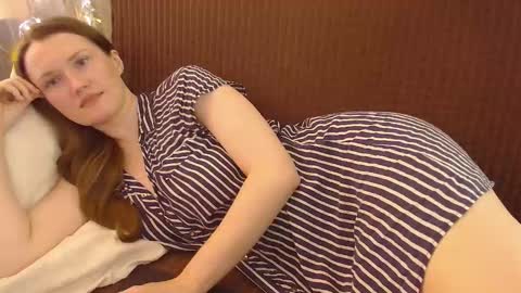 Snapshot of dixiemiller chatting on October 2025 07:36:02 AM Dixiemiller online show from October 2025 07:36:02 AM