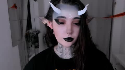 Snapshot of dixipixi_ chatting on October 2025 05:57:02 AM dixipixi_ online show from October 2025 05:57:02 AM