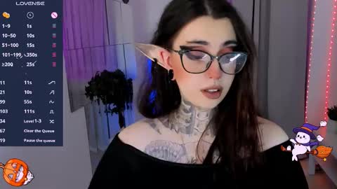 Snapshot of dixipixi_ chatting on November 2025 06:25:02 AM dixipixi_ online show from November 2025 06:25:02 AM