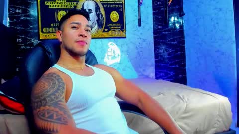 Snapshot of dixon_ray_ chatting on October 2025 02:36:02 AM Dixon online show from October 2025 02:36:02 AM