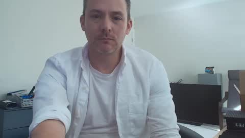 Snapshot of dj_diesel_rat chatting on December 2024 04:51:01 PM dj_diesel_rat online show from December 2024 04:51:01 PM