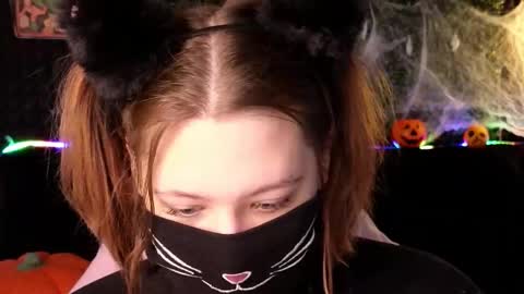 Snapshot of djennapalme chatting on November 2025 01:40:01 AM Jenia online show from November 2025 01:40:01 AM