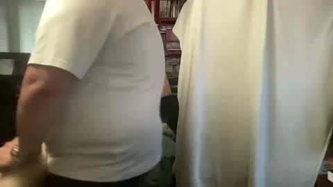 Snapshot of djfreeque chatting on October 2025 01:05:01 AM djfreeque online show from October 2025 01:05:01 AM