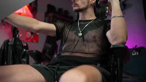 Silverhand online show from March 2025 05:57:01 AM