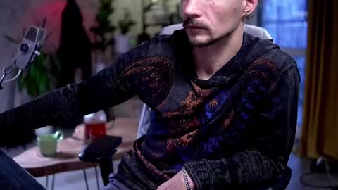 Silverhand online show from October 2025 06:47:02 AM