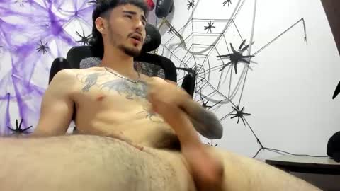 Snapshot of dmitrisanders1 chatting on September 2025 10:58:02 PM Maybe in pvt online show from September 2025 10:58:02 PM