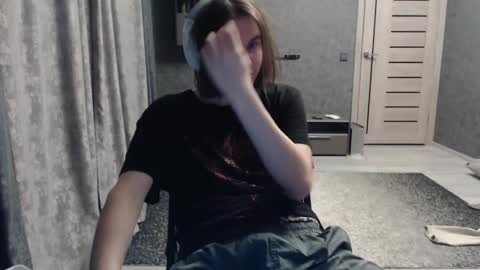 dmitriy250 online show from November 2025 02:34:01 AM