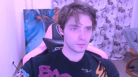 Snapshot of dmitryromanov chatting on October 2025 04:11:01 AM Dead A online show from October 2025 04:11:01 AM