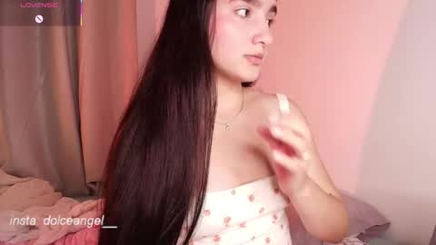 Snapshot of dolceangel__ chatting on September 2025 06:06:02 AM Blair online show from September 2025 06:06:02 AM