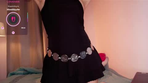 Snapshot of dolceangel__ chatting on November 2025 06:46:01 AM Blair online show from November 2025 06:46:01 AM