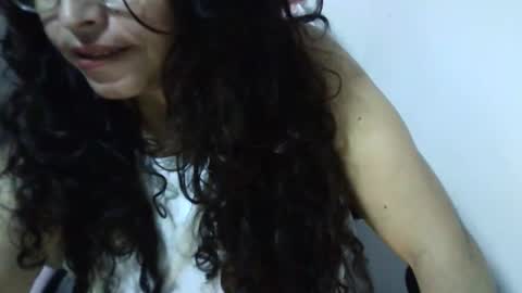 Snapshot of doll78latin chatting on October 2025 12:19:01 PM doll78latin online show from October 2025 12:19:01 PM