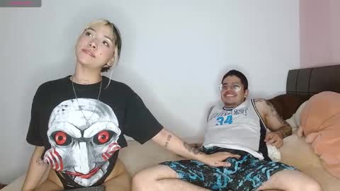 Snapshot of doll_and_sex chatting on December 2024 02:59:02 AM Auro and Santiago online show from December 2024 02:59:02 AM