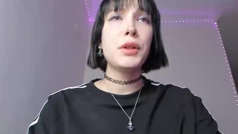Kira online show from February 2025 03:36:02 PM