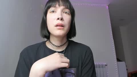 Kira online show from March 2025 04:22:02 PM