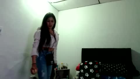 Catherine XXX online show from December 2024 03:40:01 AM