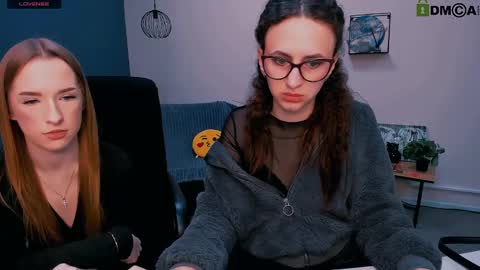 Snapshot of doll_vey chatting on March 2025 12:37:02 PM doll_vey online show from March 2025 12:37:02 PM