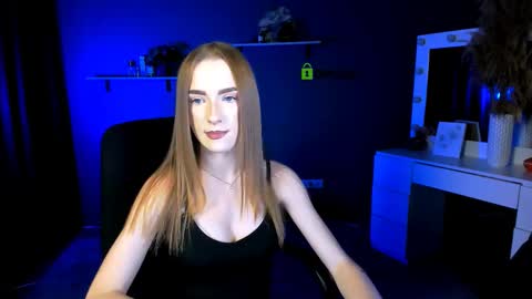 Snapshot of doll_vey chatting on September 2025 12:50:01 PM doll_vey online show from September 2025 12:50:01 PM