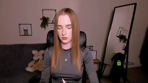 Snapshot of doll_vey chatting on October 2025 01:18:01 PM doll_vey online show from October 2025 01:18:01 PM