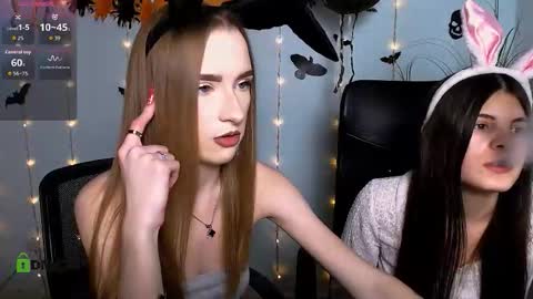 Snapshot of doll_vey chatting on October 2025 07:30:02 PM doll_vey online show from October 2025 07:30:02 PM