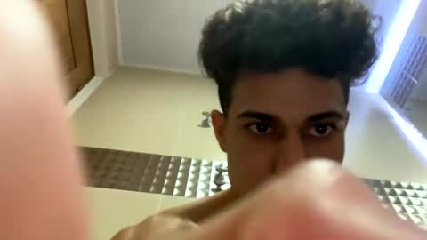 DollarHot30 online show from December 2024 07:35:02 AM