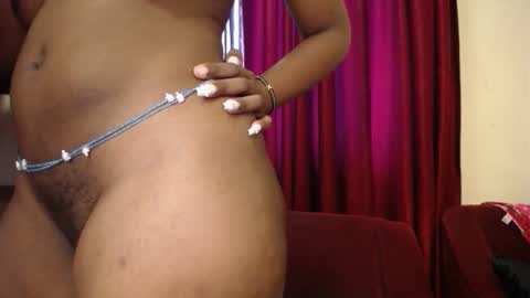 Bella online show from October 2025 10:47:01 AM