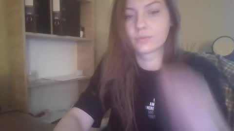 Snapshot of dollyroma chatting on November 2025 08:31:02 AM DollyRoma online show from November 2025 08:31:02 AM