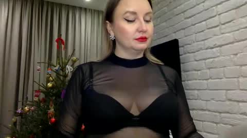DOM MUMMY online show from January 2025 06:12:02 PM