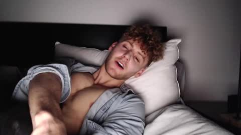 Alex...  online show from December 2024 02:22:01 PM