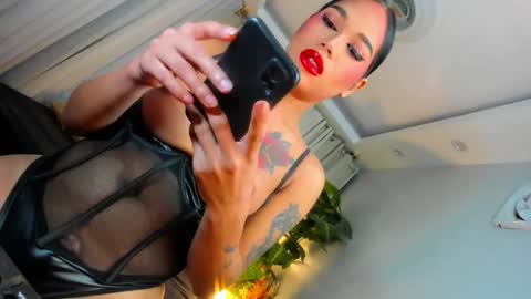 Snapshot of dominantgoddessontop chatting on February 2025 03:52:01 PM CALL ME BABY BELLA online show from February 2025 03:52:01 PM