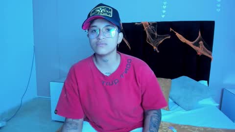 Dominick  online show from October 2025 06:47:02 AM