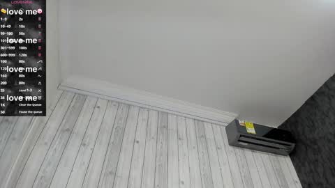 Dominicscott online show from March 2025 12:52:01 PM