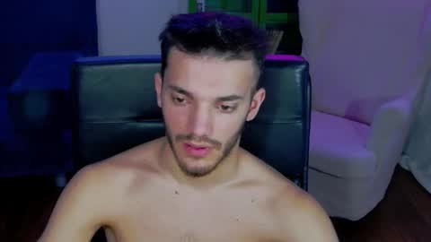 Snapshot of dominicvalente chatting on October 2025 05:47:03 PM dominicvalente online show from October 2025 05:47:03 PM