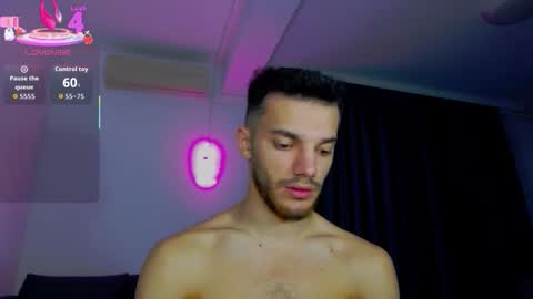 Snapshot of dominicvalente chatting on December 2025 03:07:02 PM dominicvalente online show from December 2025 03:07:02 PM