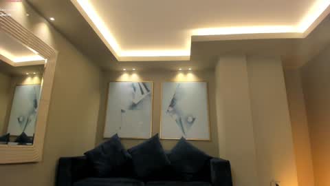 Snapshot of dominiquevega_ chatting on January 2025 10:47:02 PM Dominique online show from January 2025 10:47:02 PM