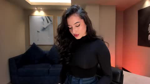 Snapshot of dominiquevega_ chatting on March 2025 08:10:02 PM Dominique online show from March 2025 08:10:02 PM