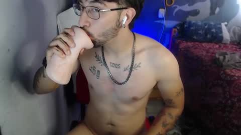 dominus_kane online show from November 2025 03:00:01 PM