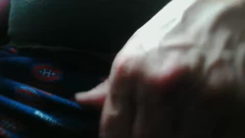 Dominique online show from November 2025 01:58:02 AM