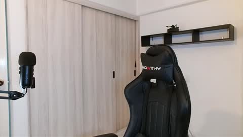 Snapshot of donn_cruz chatting on October 2025 04:15:02 PM Victor online show from October 2025 04:15:02 PM