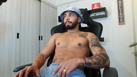 Snapshot of donn_cruz chatting on October 2025 02:14:02 PM Victor online show from October 2025 02:14:02 PM