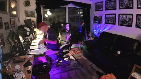 dopeleaf2 online show from December 2024 10:17:02 PM