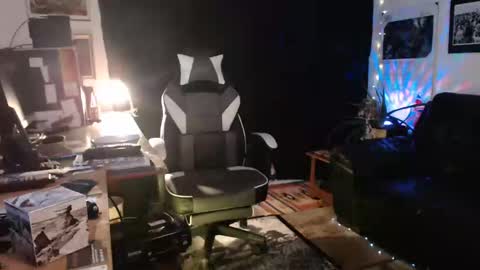 dopeleaf2 online show from January 2025 10:13:01 PM