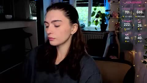 Snapshot of dorfmatratze_ chatting on October 2025 08:12:01 AM Alice online show from October 2025 08:12:01 AM