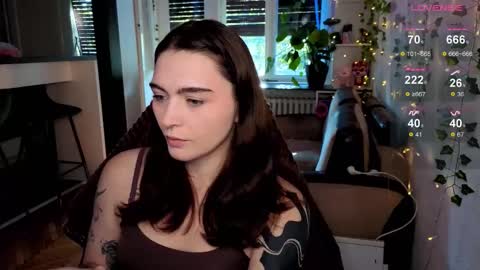 Snapshot of dorfmatratze_ chatting on October 2025 07:50:01 AM Alice online show from October 2025 07:50:01 AM