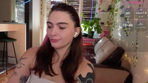 Snapshot of dorfmatratze_ chatting on November 2025 07:33:02 AM Alice online show from November 2025 07:33:02 AM